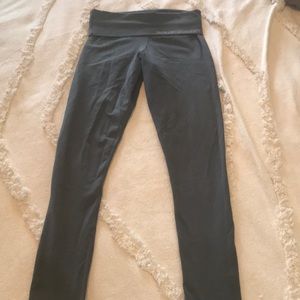 Good Hyouman cotton/spandex leggings